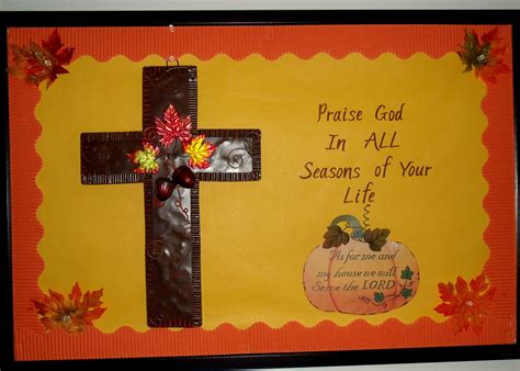 Autumn bulletin boards for church - Here’s a collection full of awesome bulletin boards your fellow teachers have created and shared. Scroll down and get inspired to make your own creative board. Then don’t forget to send us your photos for a chance to be featured. 1. Fall in love with learning! Via: The Virtual Vine. 2.